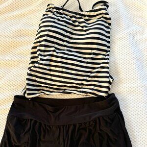2 Piece Swimsuit Medium Skort and Top Black Bottoms B & W Stripe